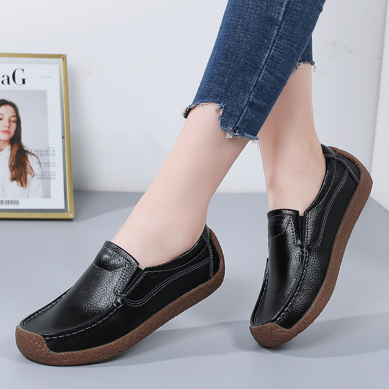 Genuine Leather Women's Casual - огляд і ціна Sports Equipment Brand