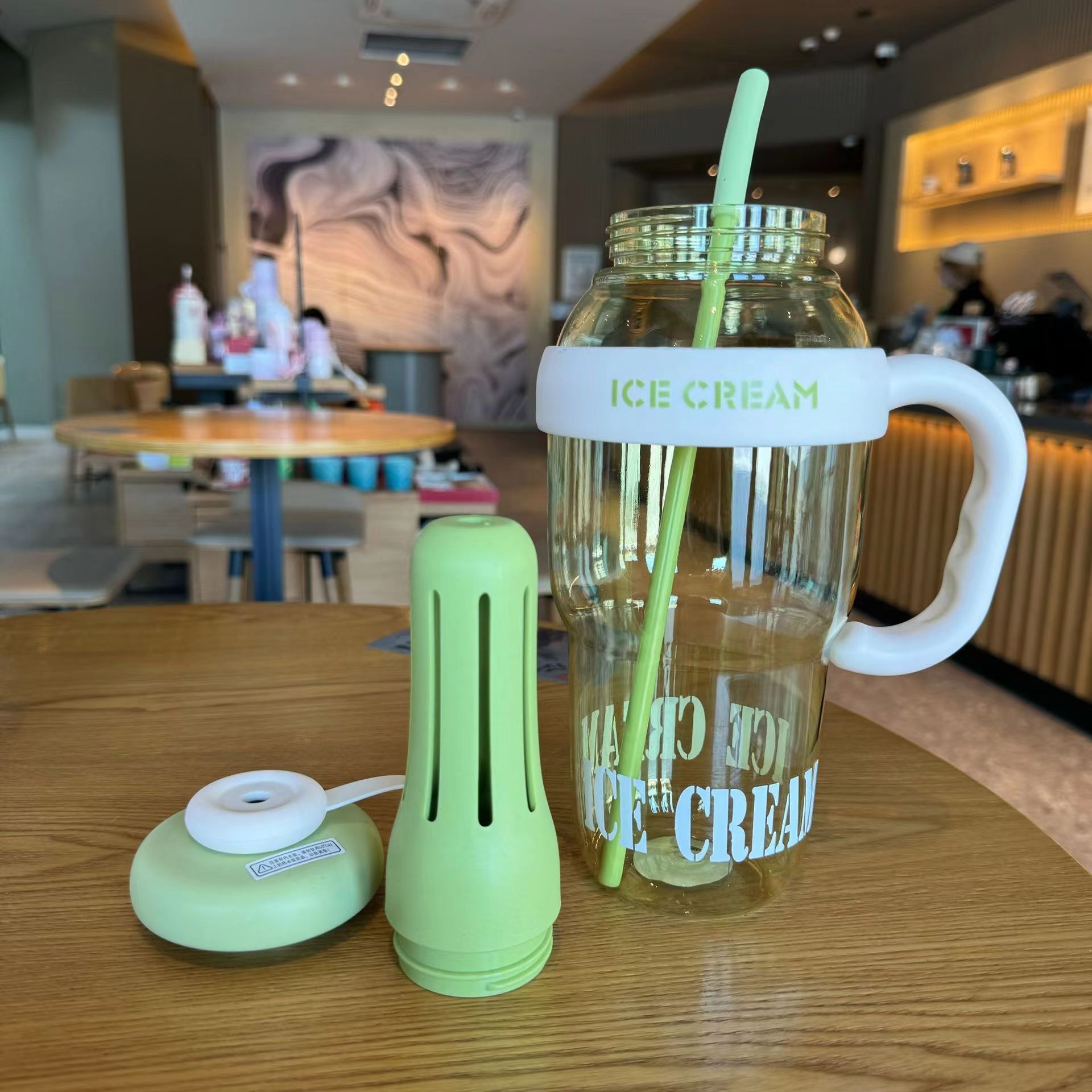 1100/1300 ML Cute Water Bottle - огляд і ціна Sports Equipment 4 Year Old